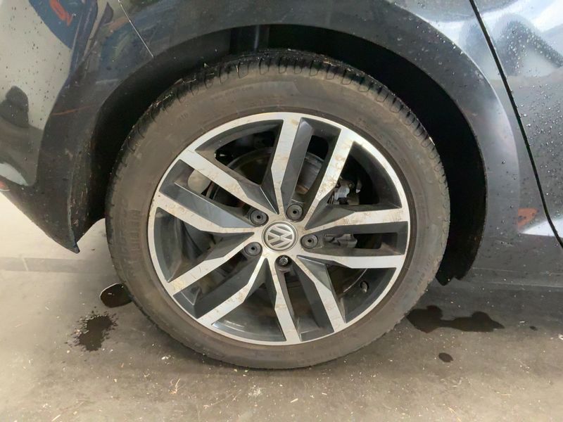 Volkswagen Golf VII 2.0 TDI Carat 4Motion BlueMotion Tech 2015 – снимка 9