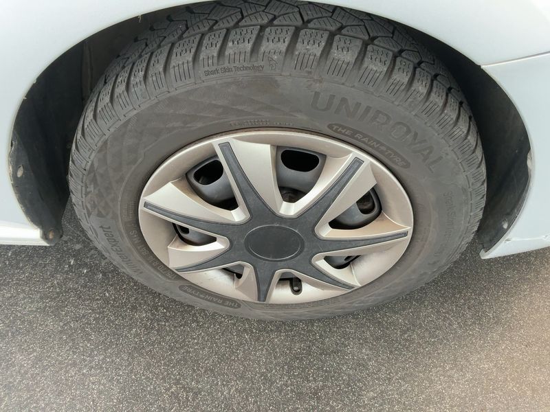 Volkswagen Polo 1.2 TSI Comfortline BlueMotion Tech 2015 – снимка 11