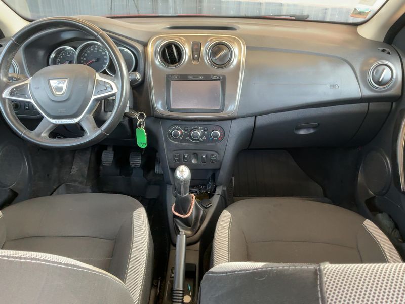 Dacia Sandero 1.5 dCi Stepway 2017 – снимка 17
