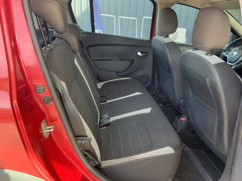 Dacia Sandero 1.5 dCi Stepway 2017 – снимка 19