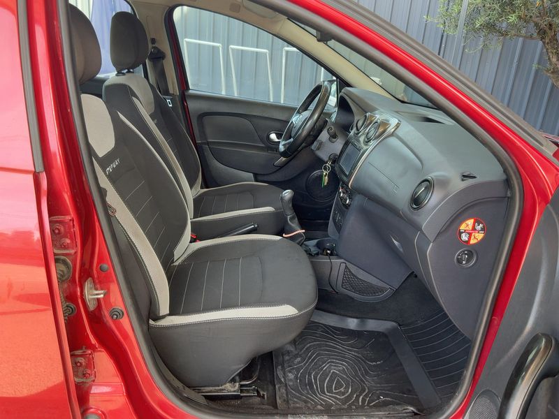 Dacia Sandero 1.5 dCi Stepway 2017 – снимка 16