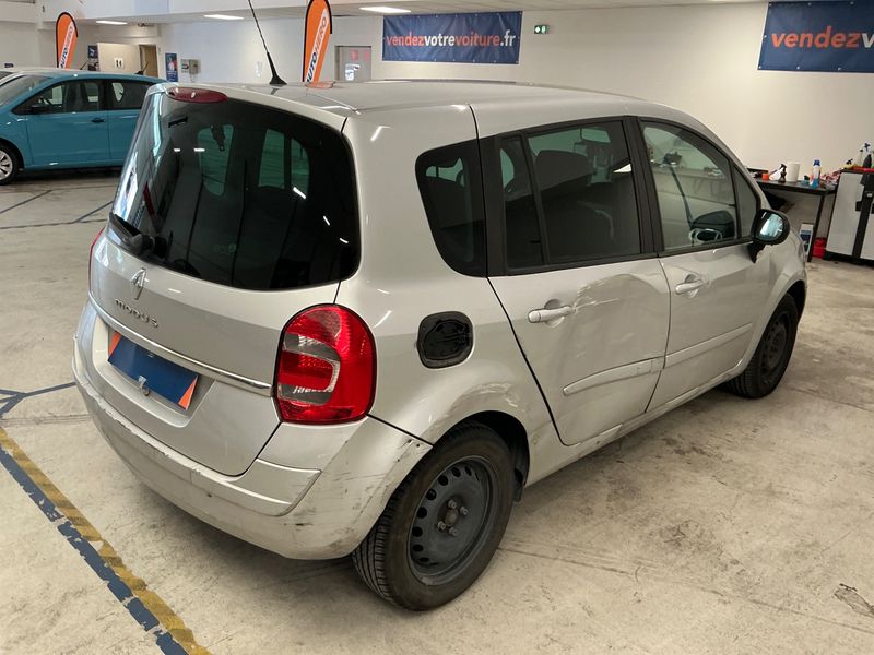 Renault Grand Modus 1.5 dCi Dynamique 2010 – снимка 2