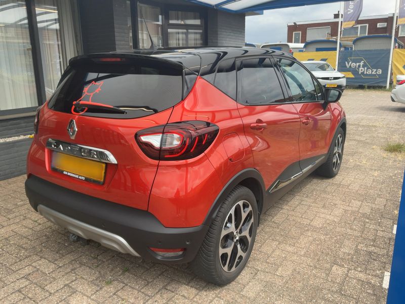 Renault Captur 0.9 Energy Intens 2018 – снимка 8