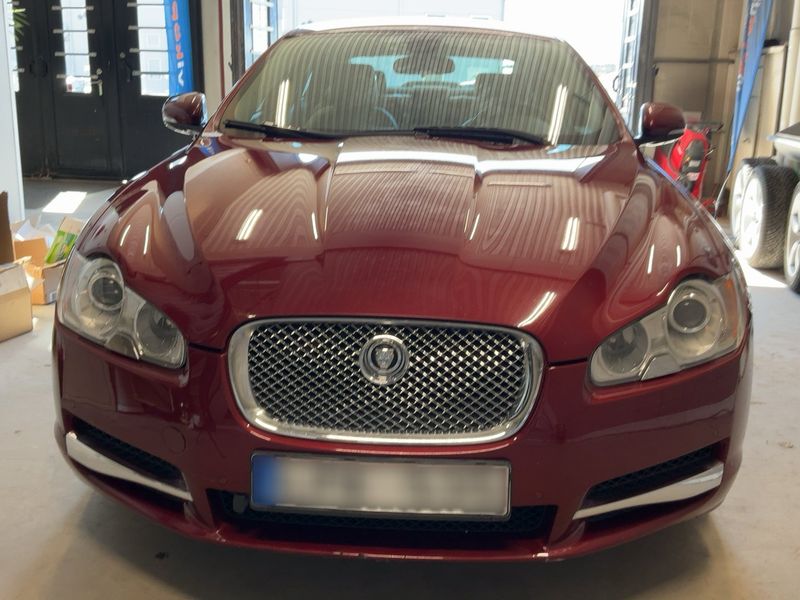 Jaguar XF 3.0 D V6 Luxury 2011 – снимка 14