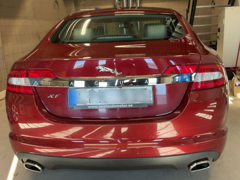 Jaguar XF 3.0 D V6 Luxury 2011 – снимка 7