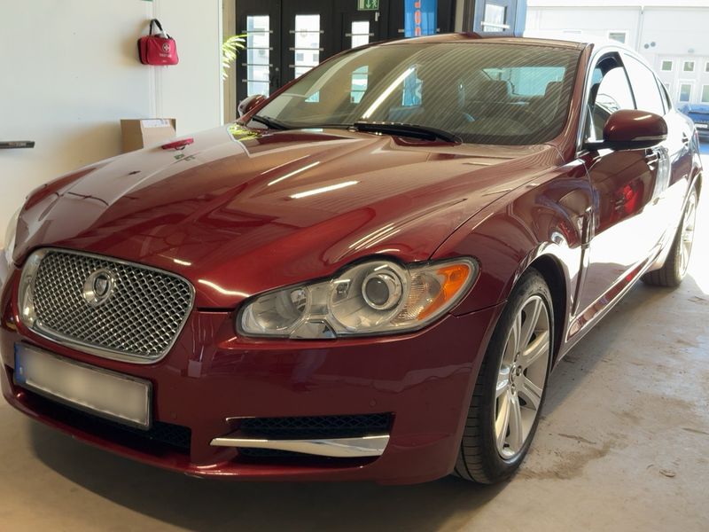 Jaguar XF 3.0 D V6 Luxury 2011 – снимка 1