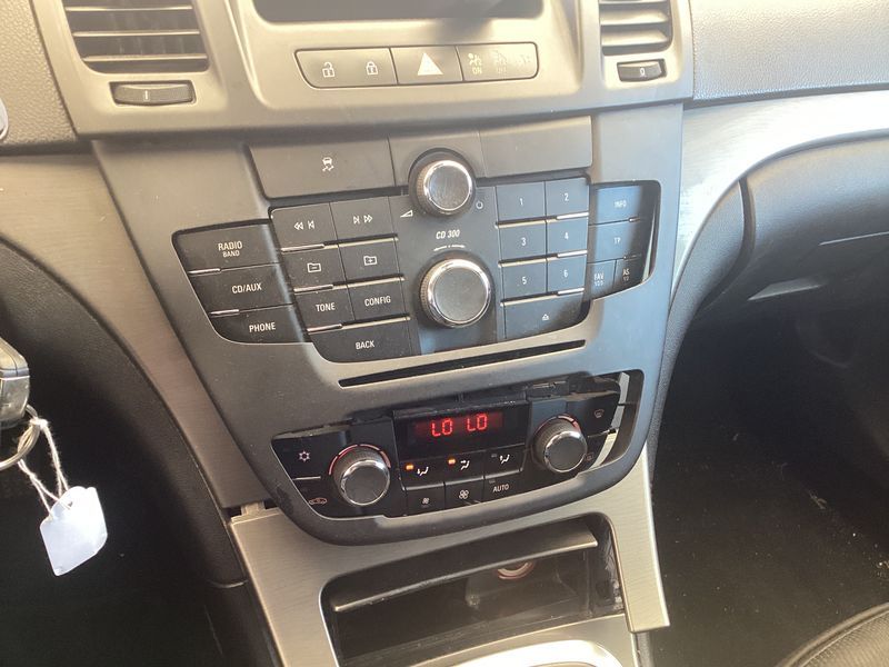 Opel Insignia 2.0 CDTI Edition 2009 – снимка 27