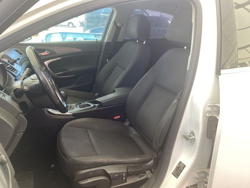 Opel Insignia 2.0 CDTI Edition 2009 – снимка 15