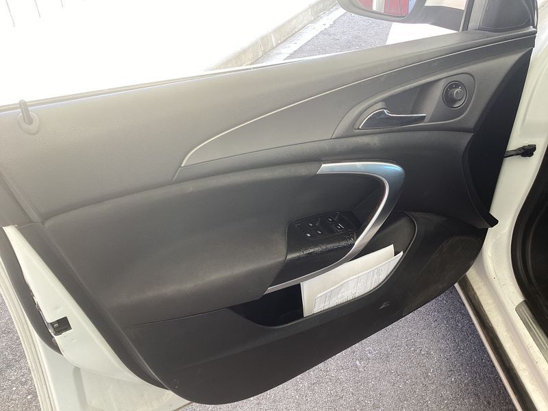 Opel Insignia 2.0 CDTI Edition 2009 – снимка 25