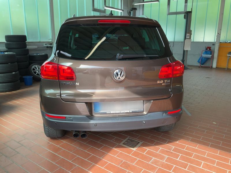 Volkswagen Tiguan 2.0 TDI Track & Style 4Motion BlueMotion Tech 2012 – снимка на щета 7