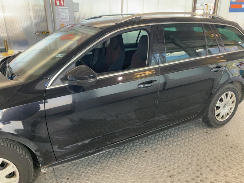 Skoda Octavia 1.6 TDI Elegance 4x4 2014 – снимка 4