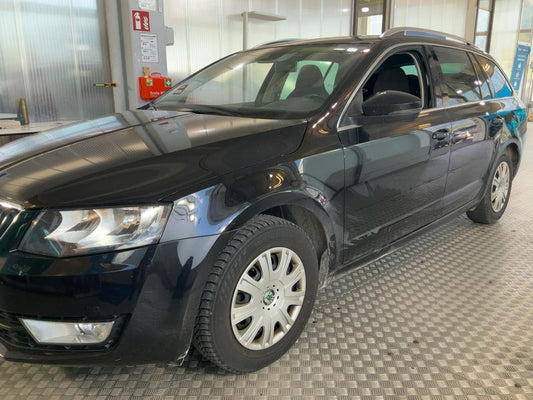 Skoda Octavia 1.6 TDI Elegance 4x4 2014 – снимка 2