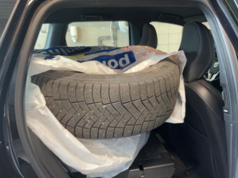 Volvo XC60 2.4 D4 Momentum AWD 2017 – снимка 20