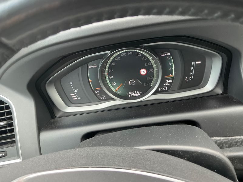 Volvo XC60 2.4 D4 Momentum AWD 2017 – снимка 19
