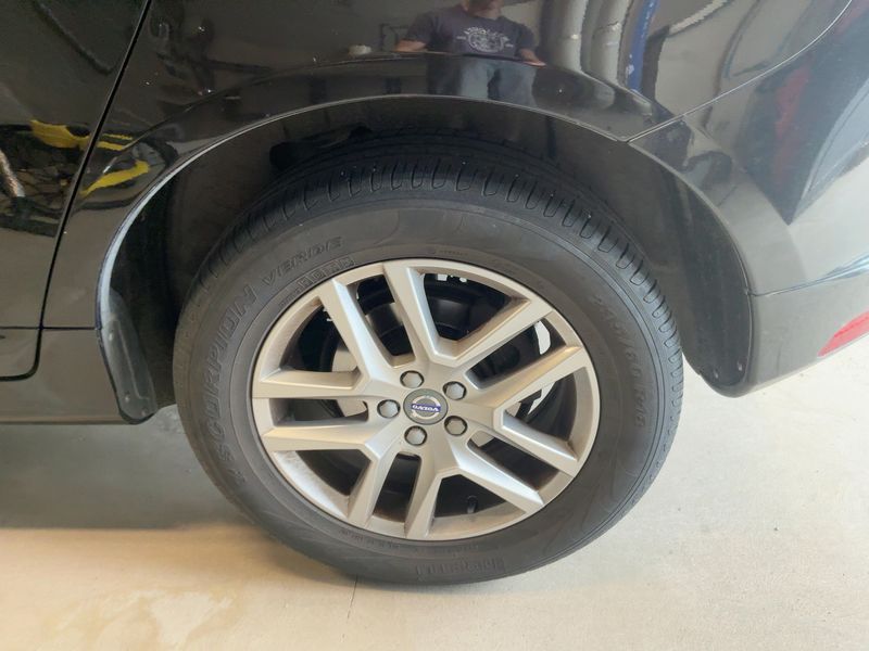 Volvo XC60 2.4 D4 Momentum AWD 2017 – снимка 5