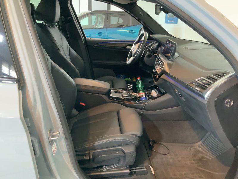 BMW X3 xDrive 20d Mild-Hybrid M Sport 2024 – снимка 17