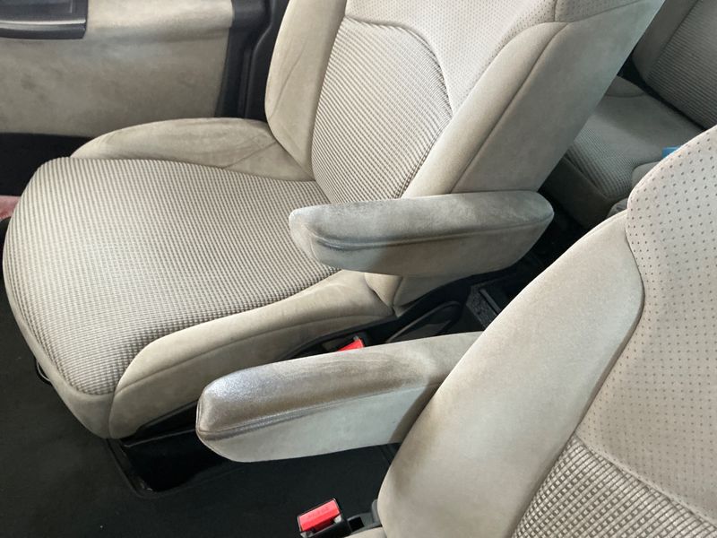 Peugeot 807 2.0 HDi ST Pack 2007 – снимка 31