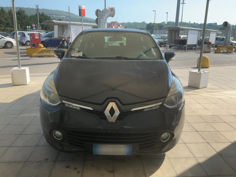 Renault Clio 1.5 dCi Duel 2016 – снимка 14