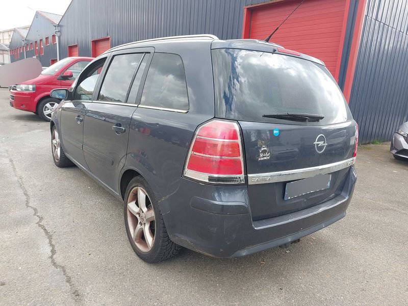 Opel Zafira 1.7 CDTI Cosmo Pack 2008 – снимка 3
