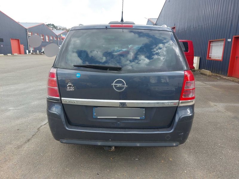 Opel Zafira 1.7 CDTI Cosmo Pack 2008 – снимка 4