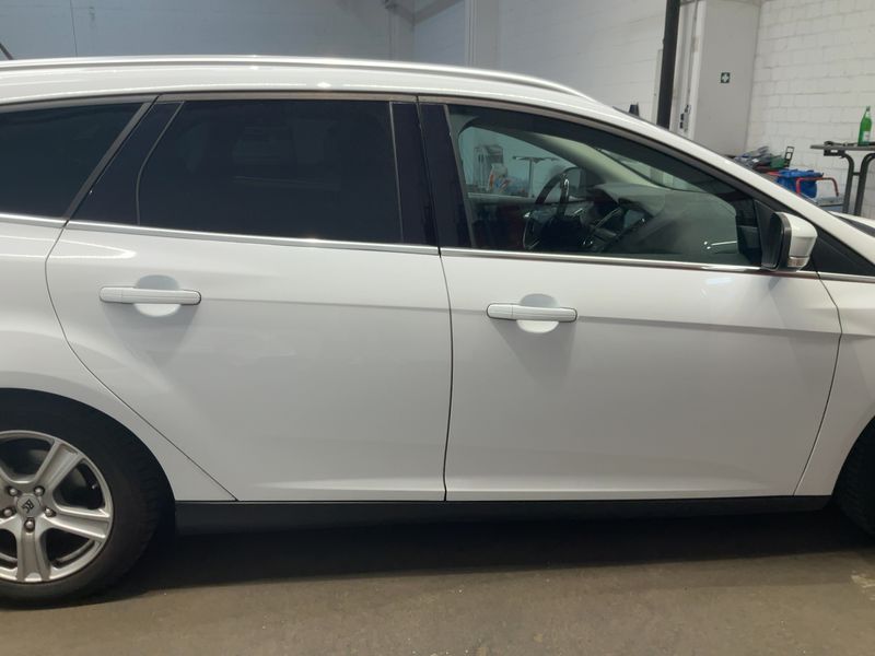 Ford Focus 2.0 TDCi Titanium 2015 – снимка 10