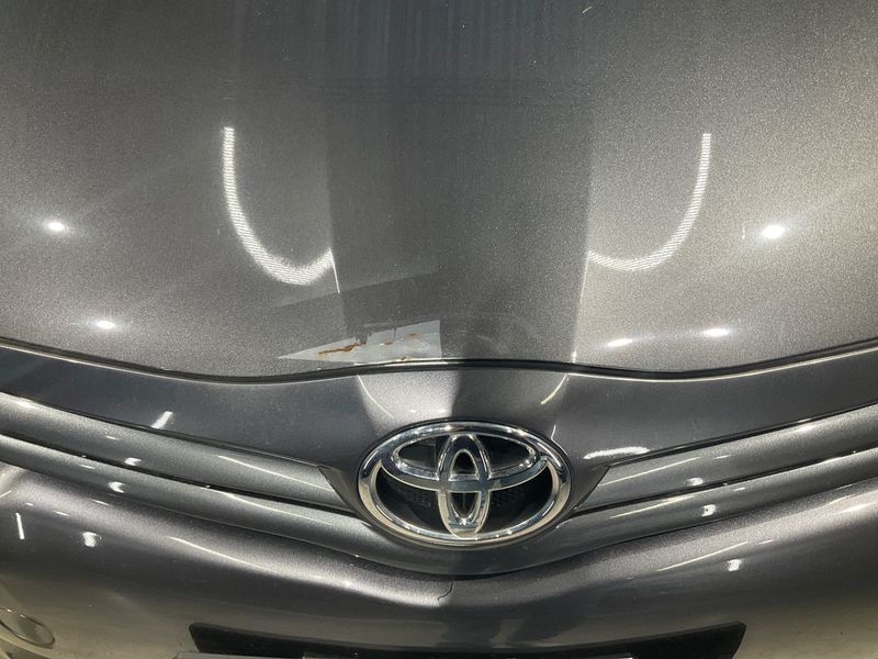 Toyota Auris 1.3 Basis 2012 – снимка 39