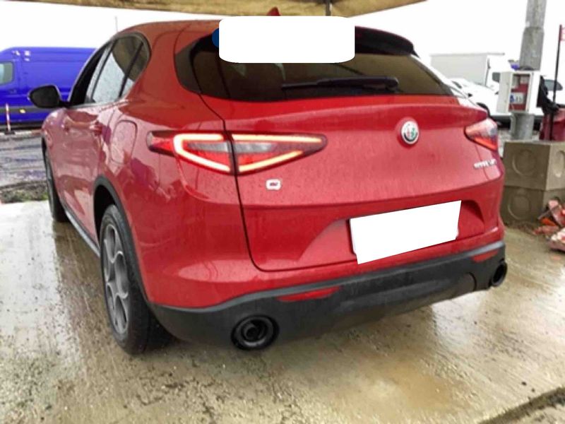 Alfa Romeo Stelvio 2.2 JTDM Sprint Q4 2022 – снимка 3