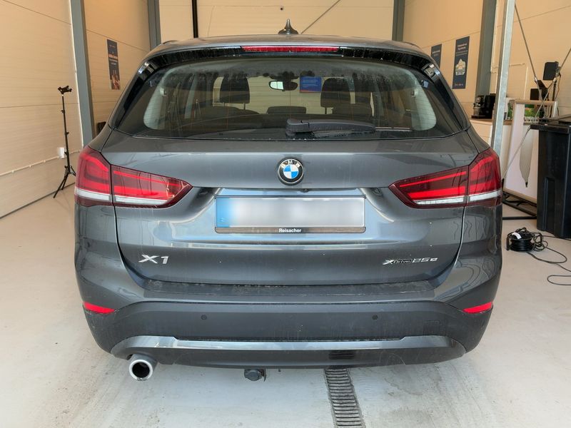 BMW X1 xDrive 25e Advantage 2021 – снимка 7