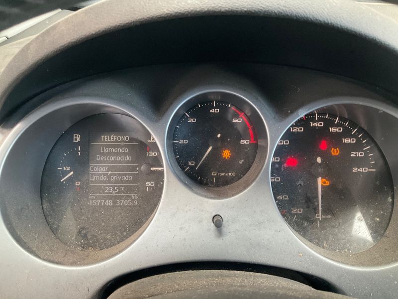 Seat Altea 1.6 TDI Style Ecomotive 2011 – снимка 4