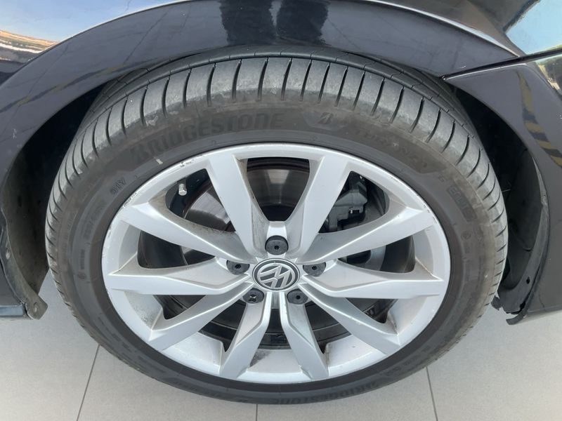 Volkswagen Golf VII 1.6 TDI Highline BlueMotion Tech 2013 – снимка 19