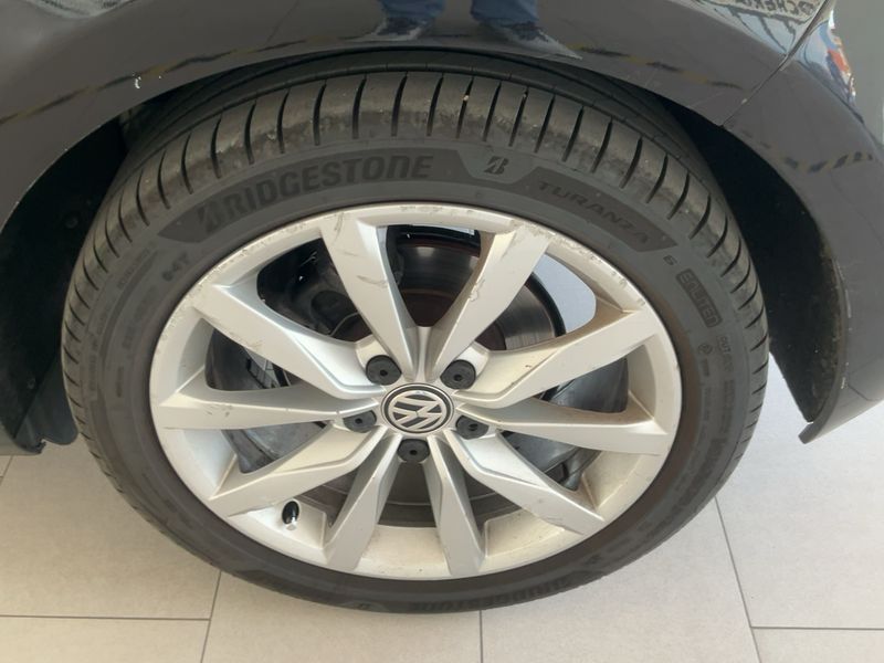 Volkswagen Golf VII 1.6 TDI Highline BlueMotion Tech 2013 – снимка 17