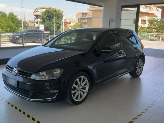 Volkswagen Golf VII 1.6 TDI Highline BlueMotion Tech 2013