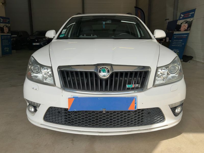 Skoda Octavia 2.0 TDI RS 2011 – снимка 14