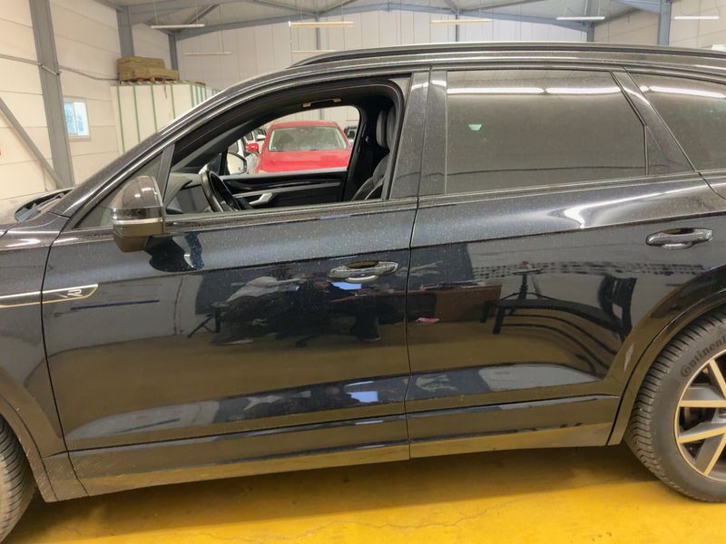 Volkswagen Touareg 3.0 eHybrid R 4Motion 2020 – снимка 4