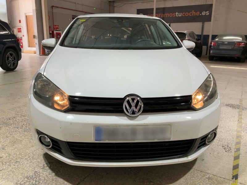 Volkswagen Golf VI 1.6 TDI Advance 2010 – снимка на щета