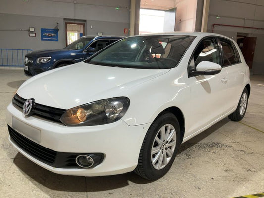 Volkswagen Golf VI 1.6 TDI Advance 2010 – снимка 1