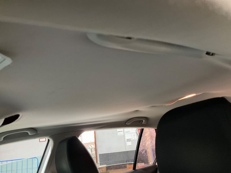 Volkswagen Golf VI 1.6 TDI Advance 2010 – снимка на щета