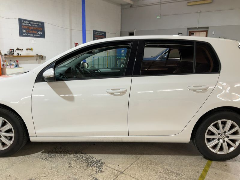 Volkswagen Golf VI 1.6 TDI Advance 2010 – снимка на щета
