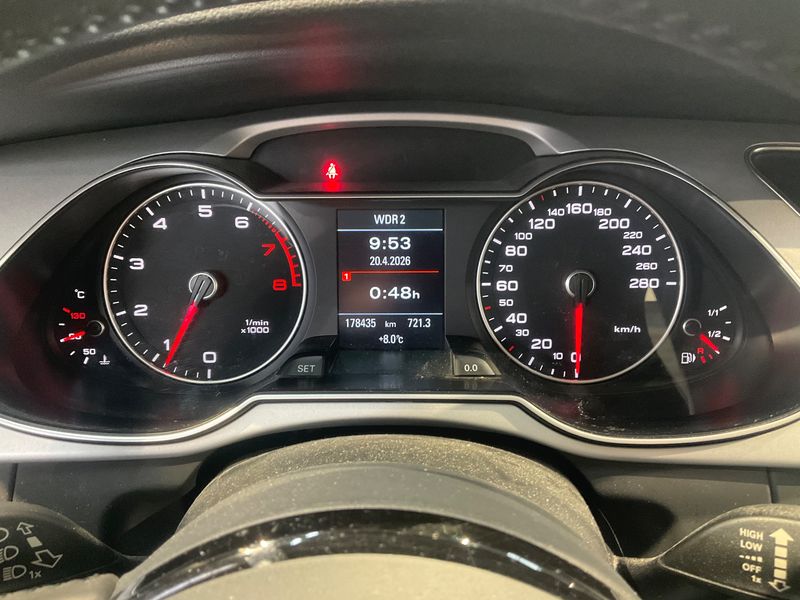 Audi A4 1.8 TFSI Ambition 2015 – снимка 18