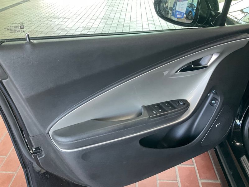 Opel Ampera electric drive 111 kW EPionier Edition 2012 – снимка 36