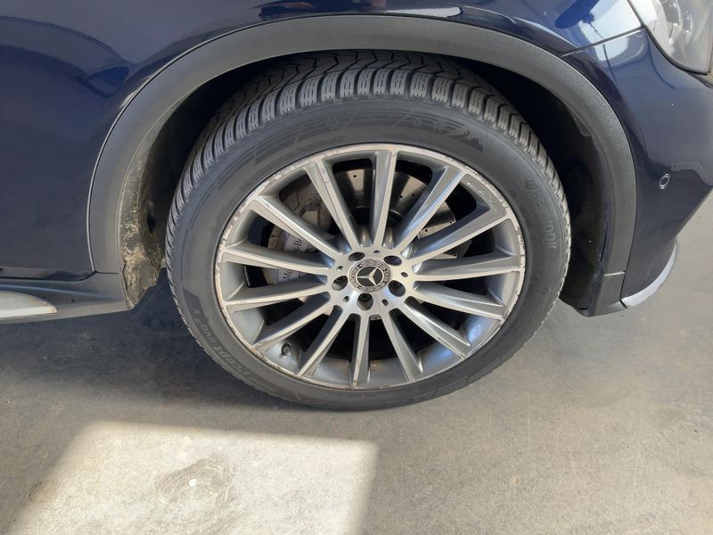 Mercedes-Benz GLC-Klasse GLC 220 4Matic AMG Line 2018 – снимка 11