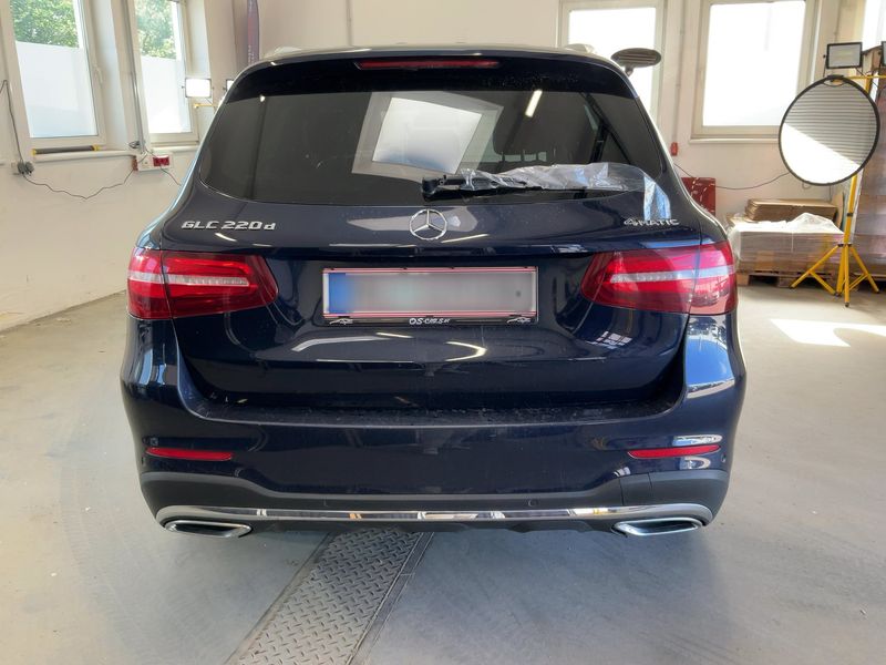 Mercedes-Benz GLC-Klasse GLC 220 4Matic AMG Line 2018 – снимка 7