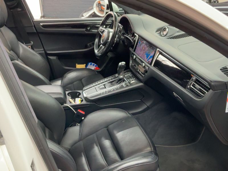 Porsche Macan Turbo 2019 – снимка 17
