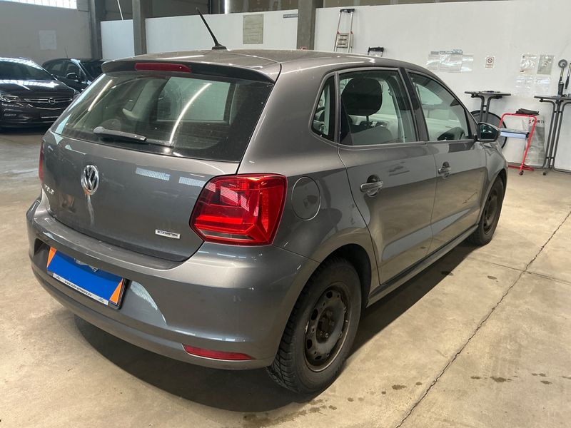 Volkswagen Polo 1.0 Edition BlueMotion Tech 2014 – снимка 2