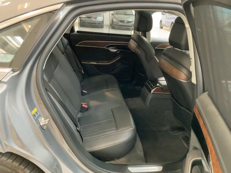 Audi A8 50 TDI Mild-Hybrid quattro 2022 – снимка 19