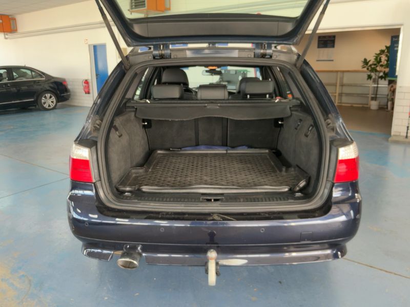 BMW 5er 520d 2010 – снимка 10