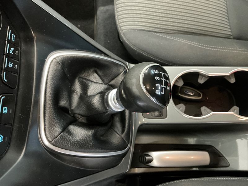 Ford C-Max 2.0 TDCi Titanium 2013 – снимка 23
