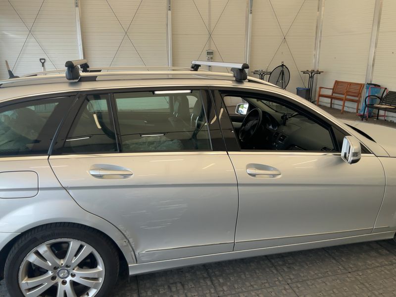 Mercedes-Benz C-Klasse C 220 CDI T BlueEfficiency Avantgarde 2010 – снимка 7