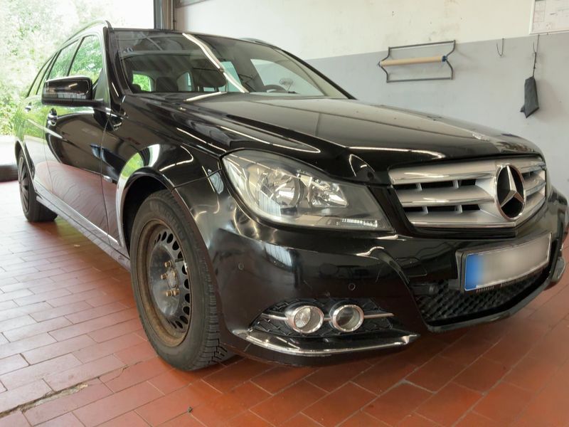Mercedes-Benz C-Klasse C 220 CDI T BlueEfficiency Avantgarde 2011 – снимка на щета