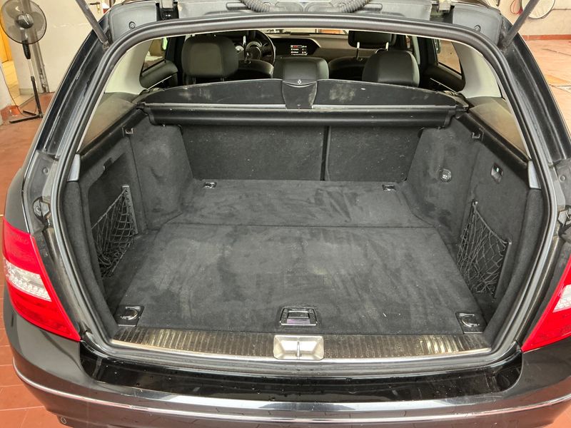 Mercedes-Benz C-Klasse C 220 CDI T BlueEfficiency Avantgarde 2011 – снимка 10